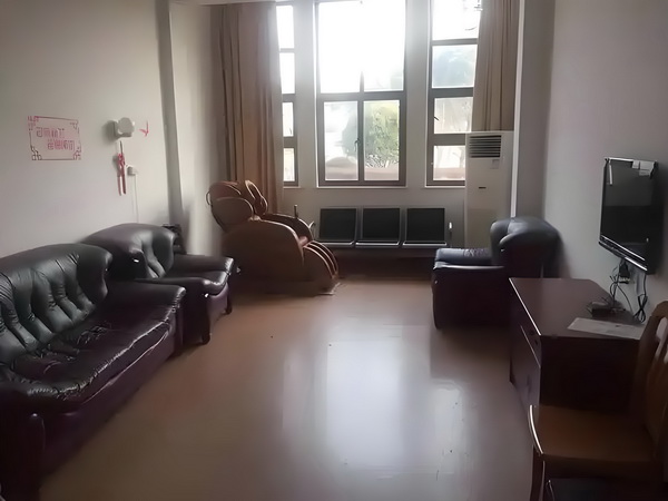 神坛上的陈佩斯：九十年代的因，今日的果